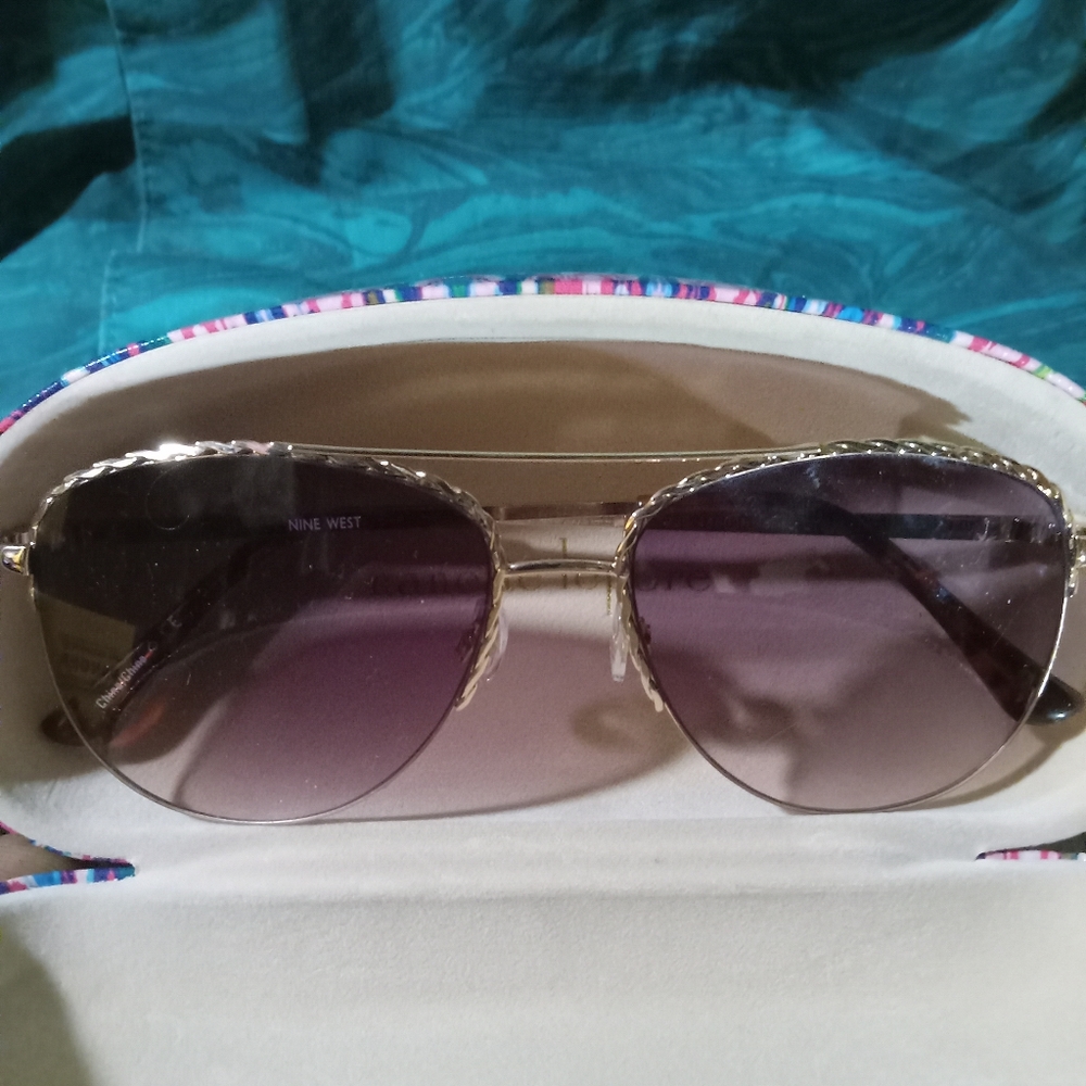 NINE WEST women's aviator style sunglasses, gold metal rims, clamshell case